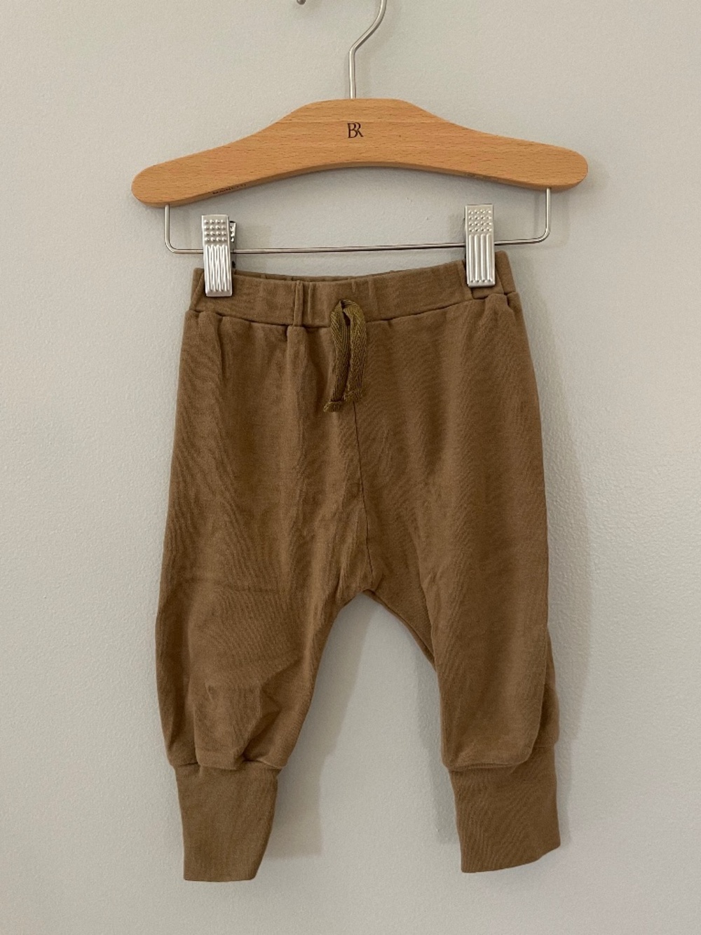 Kate Quinn Joggers